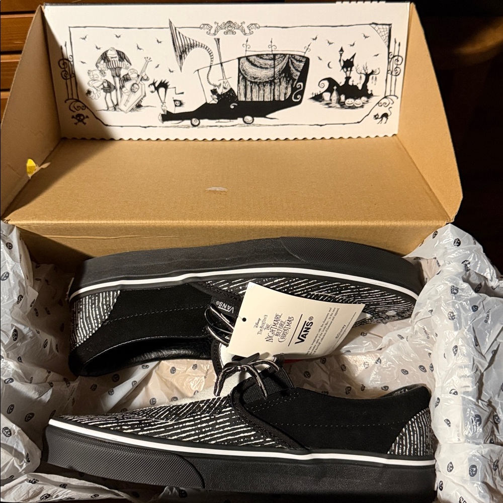 Vans Black and White Jack Skeleton “The Nightmare Before Christmas “ Shoe’s BNWT - Picture 5 of 6